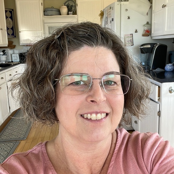 Meet your Posher, Jill - Picture 5 of 7